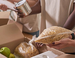 Combatimos la precariedad alimentaria de personas en situación de vulnerabilidad